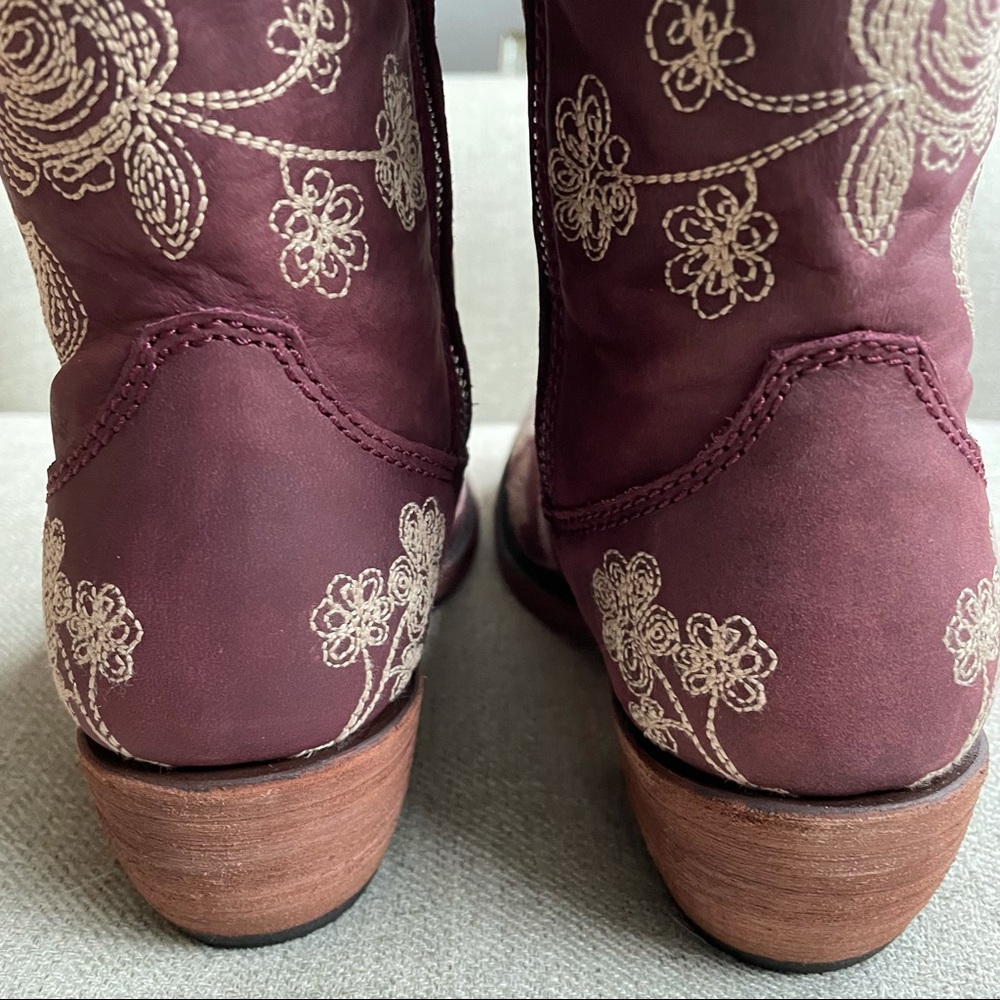 Liberty Black Embroiled Pressed Blossom Cowgirls Boots - Picture 8 of 15